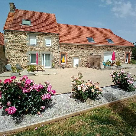 La Ferme D' Emerentine Bacilly Luaran gambar