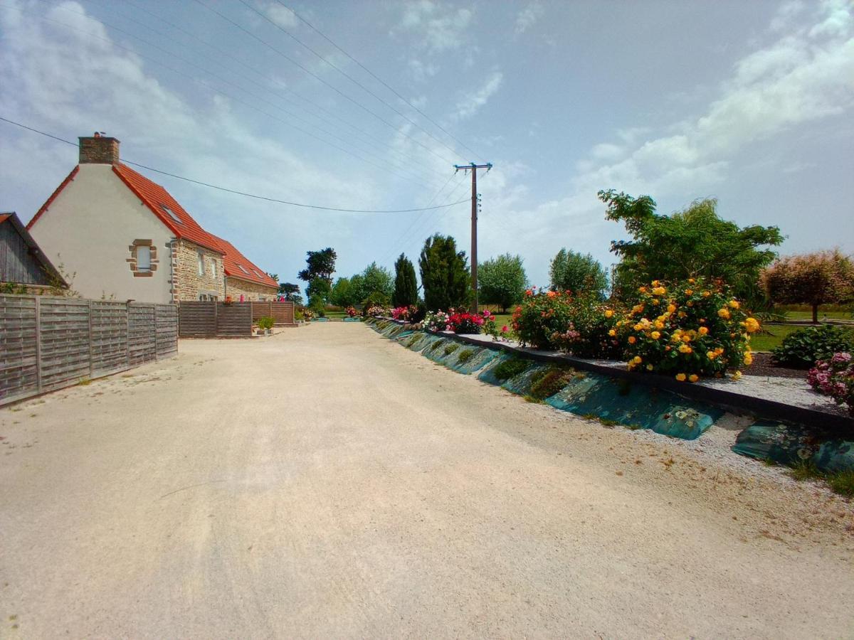 La Ferme D' Emerentine Bacilly Luaran gambar