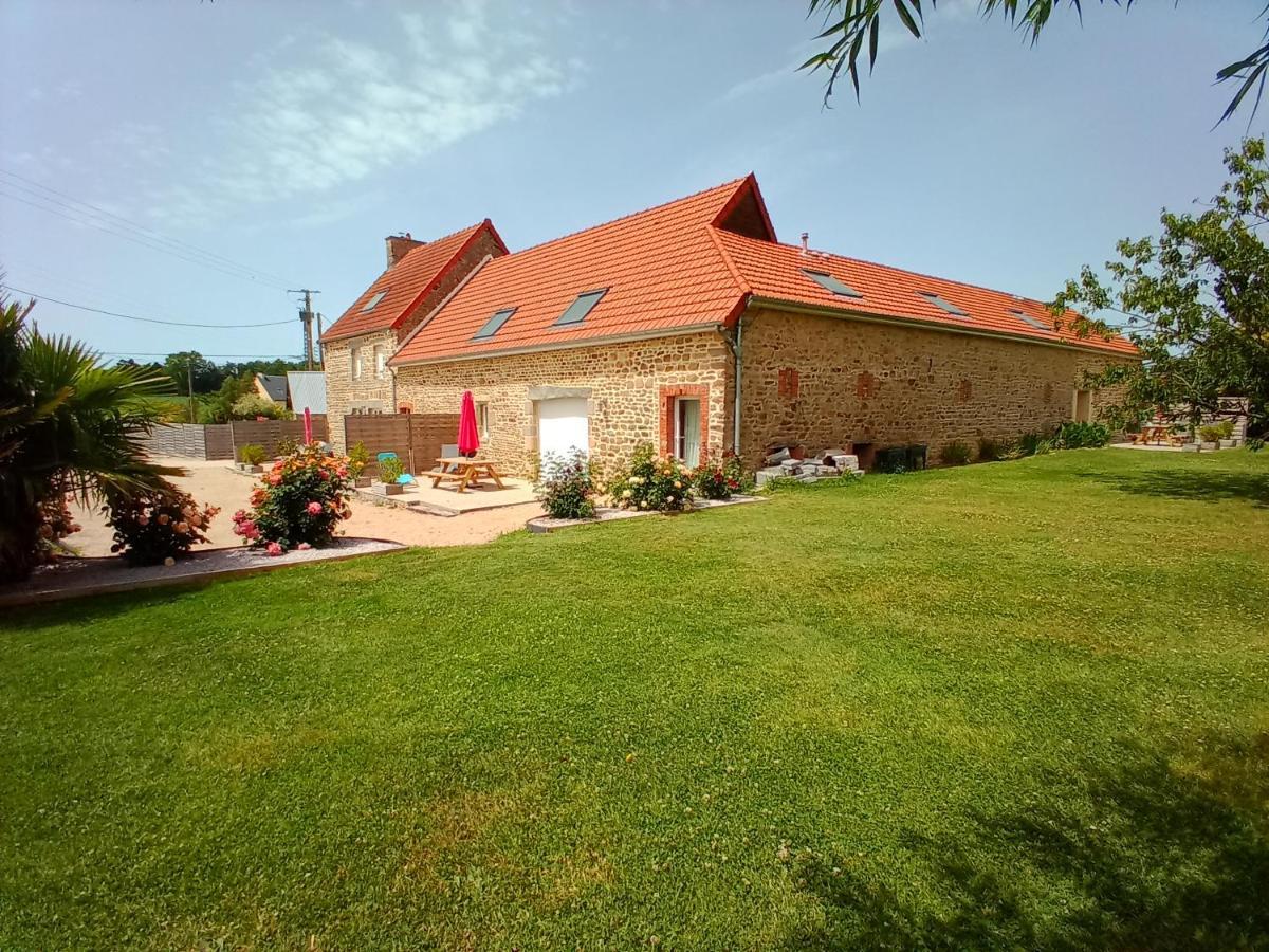 La Ferme D' Emerentine Bacilly Luaran gambar